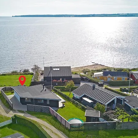 Awesome In Juelsminde With Wifi Holiday home *