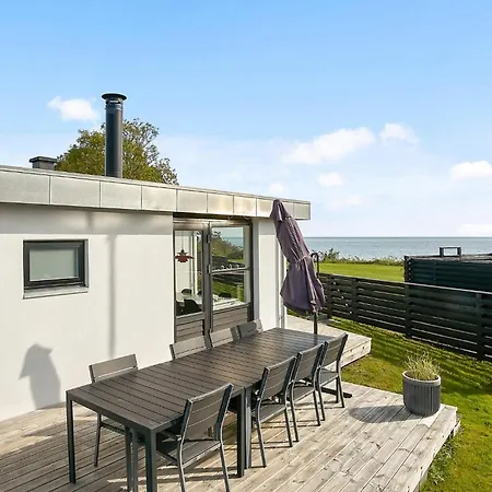 Awesome In Juelsminde With Wifi Sonderby (Midtjylland)